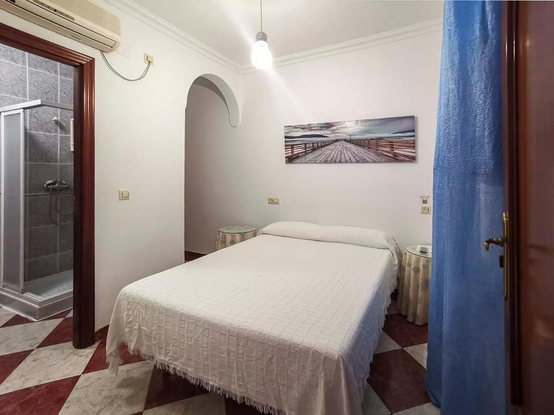Pension Hidalgo 1 Utrera Extérieur photo