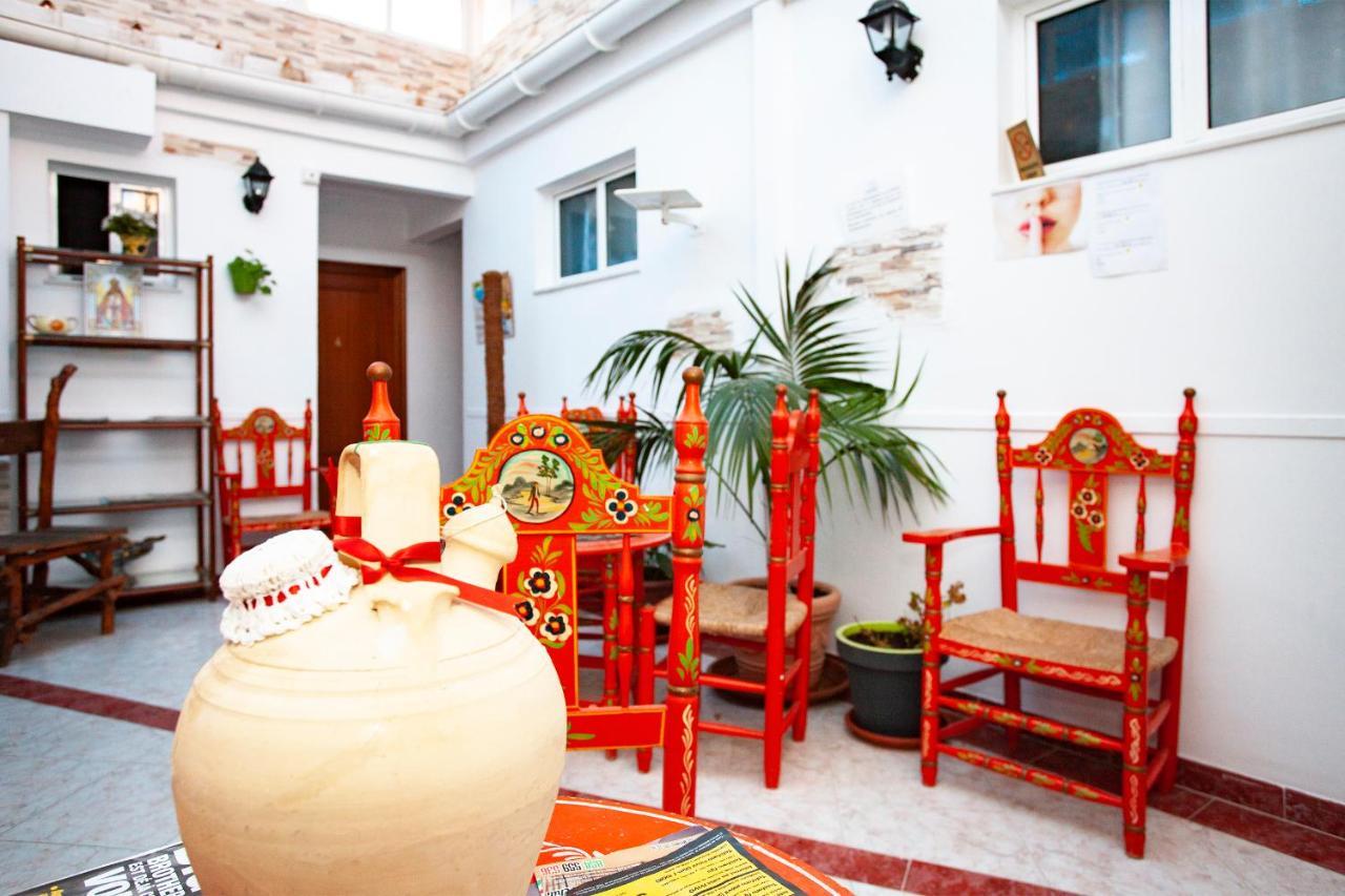 Pension Hidalgo 1 Utrera Extérieur photo
