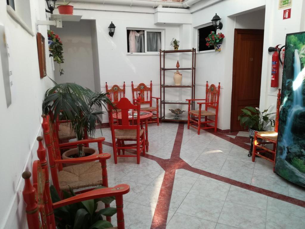 Pension Hidalgo 1 Utrera Extérieur photo